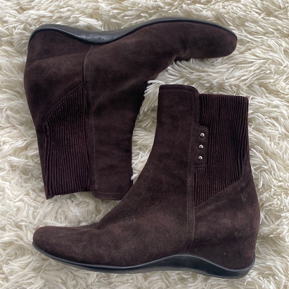 Aquatalia Brown Suede Boots 36=6.5-7